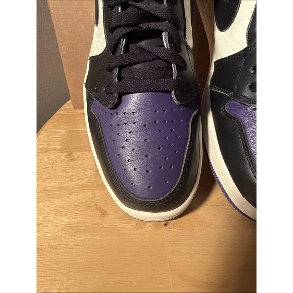 Size 12 - Air Jordan 1 Retro OG High Court Purple 2018 OG Soft Leather main image 11